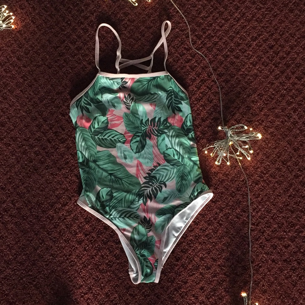 Bathing suit